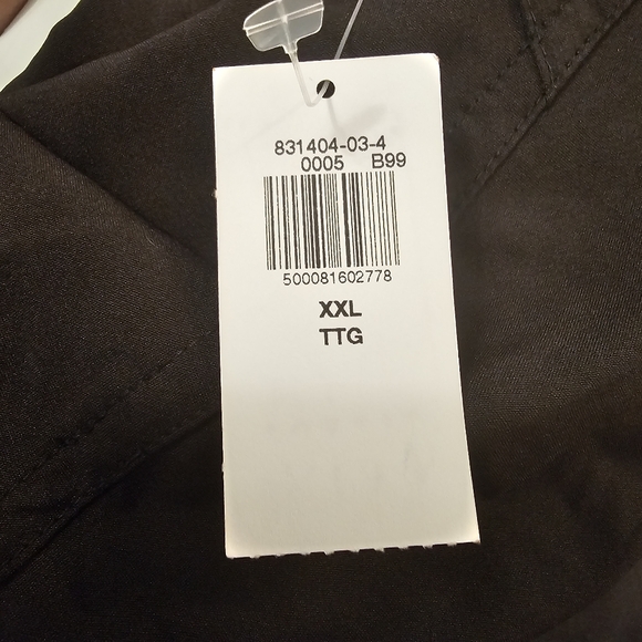 Black Old Navy Women's Mid-Rise StretchTech Run Shorts - Picture 4 of 9